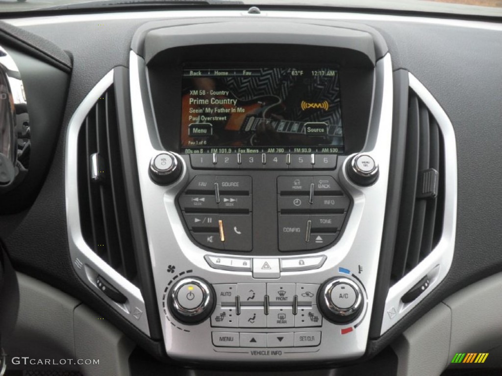 2012 GMC Terrain SLT Controls Photo #61530945