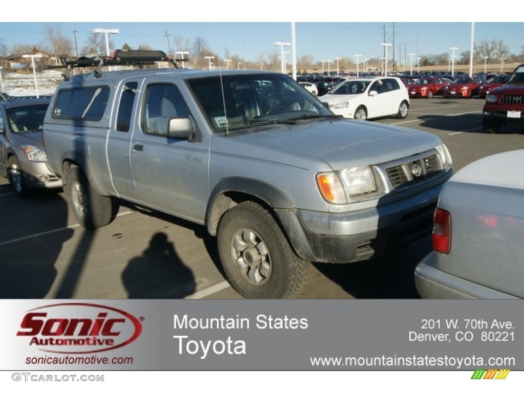 2000 Frontier XE V6 Extended Cab 4x4 - Silver Ice / Gray photo #1