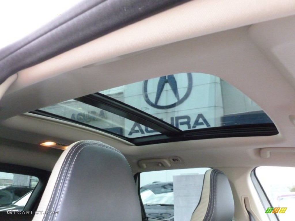 2011 Volvo XC60 T6 AWD R-Design Sunroof Photo #61534362