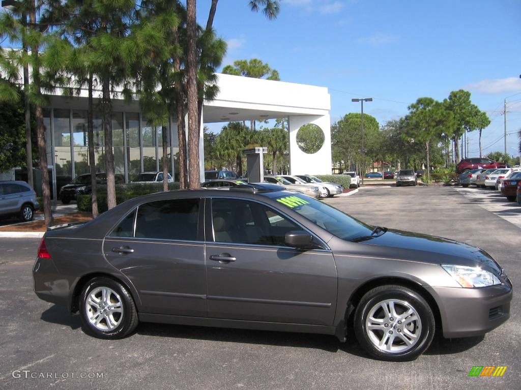 2006 Accord EX-L Sedan - Carbon Bronze Pearl / Ivory photo #2