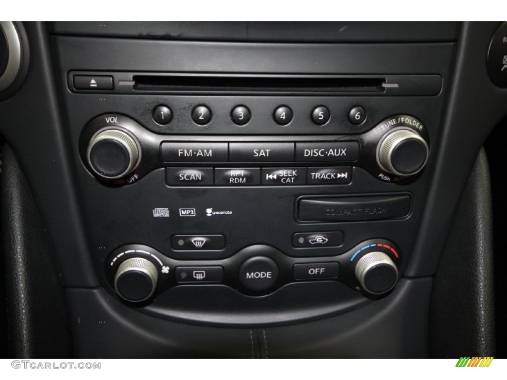 2009 Nissan 370Z Sport Touring Coupe Controls Photo #61540511