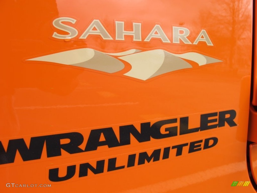 2012 Wrangler Unlimited Sahara 4x4 - Crush Orange / Black photo #6