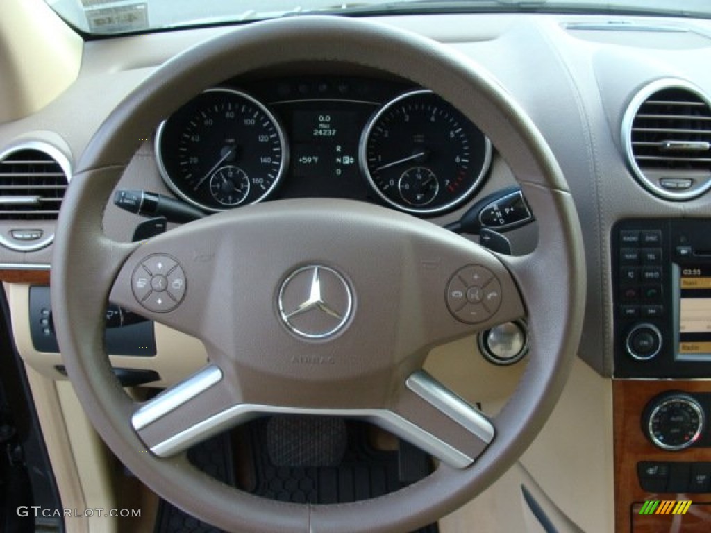 2009 Mercedes-Benz GL 450 4Matic Cashmere Steering Wheel Photo #61544348