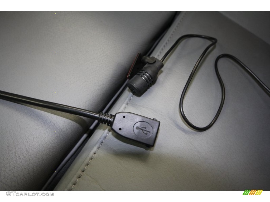 2002 3 Series 330i Convertible - Titanium Silver Metallic / Grey photo #21