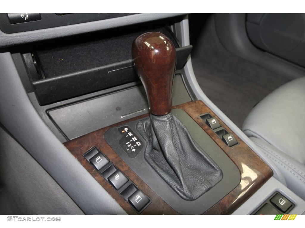 2002 3 Series 330i Convertible - Titanium Silver Metallic / Grey photo #24