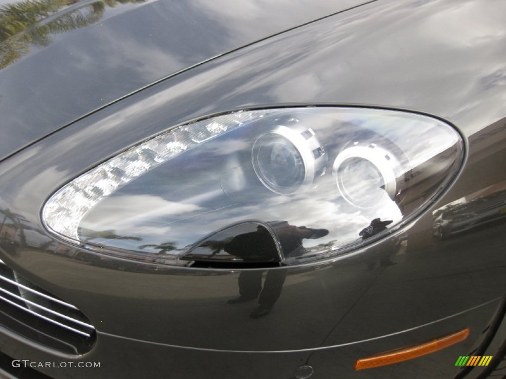 2010 V8 Vantage Roadster - Casino Royale / Obsidian Black photo #25