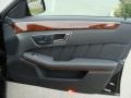Black - E 350 4Matic Sedan Photo No. 22