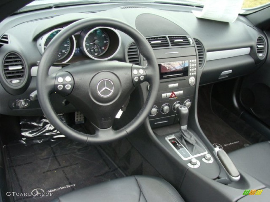 Black Interior 2007 Mercedes-Benz SLK 350 Roadster Photo #61545200