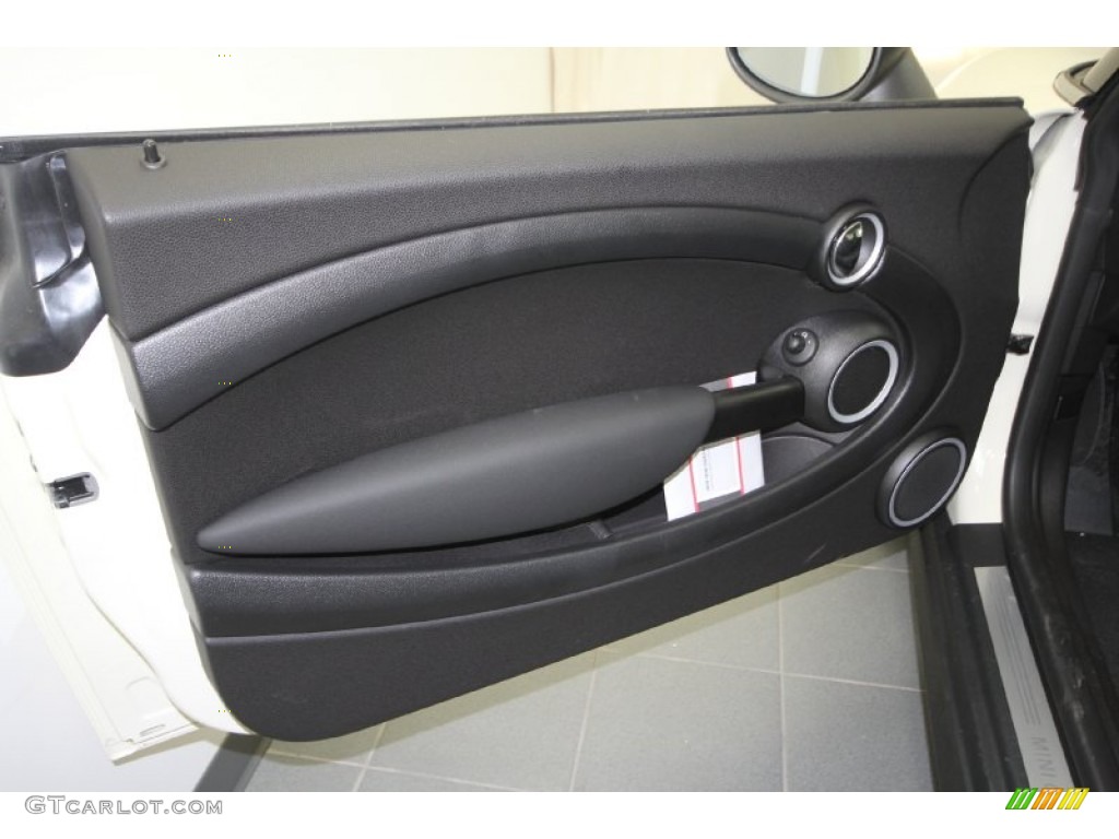 2012 Cooper Hardtop - Pepper White / Carbon Black photo #13