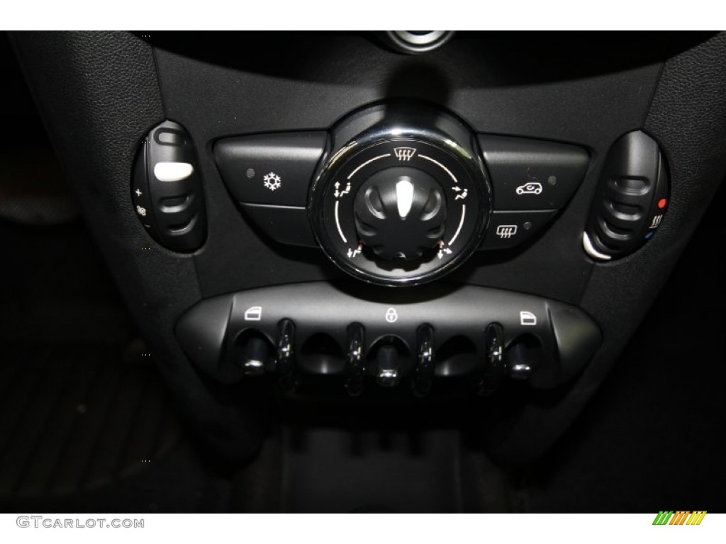 2012 Cooper Hardtop - Pepper White / Carbon Black photo #16