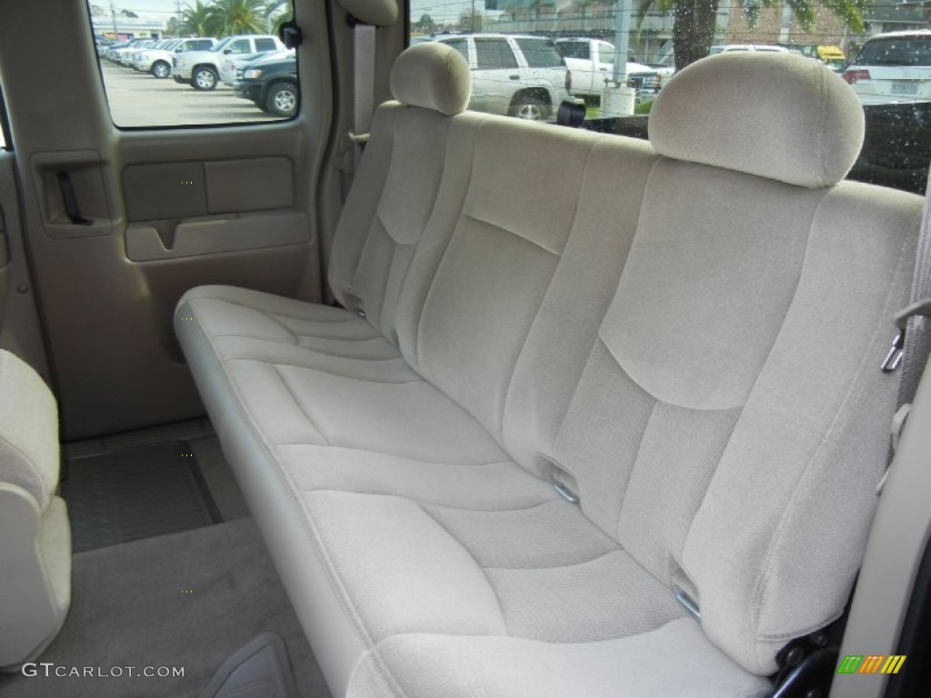 2005 GMC Sierra 1500 SLE Extended Cab Rear Seat Photo #61550582
