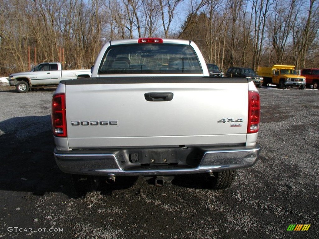 2004 Ram 1500 SLT Quad Cab 4x4 - Bright Silver Metallic / Dark Slate Gray photo #10