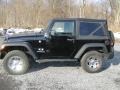 Black - Wrangler X 4x4 Photo No. 3
