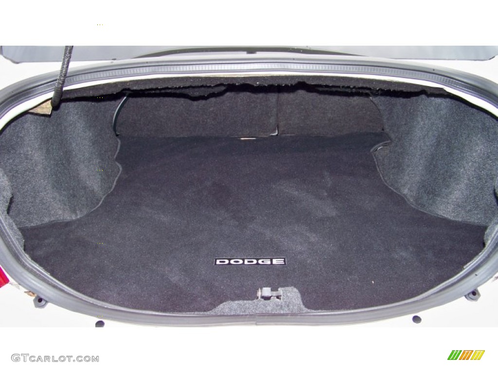 2010 Dodge Avenger R/T Trunk Photos