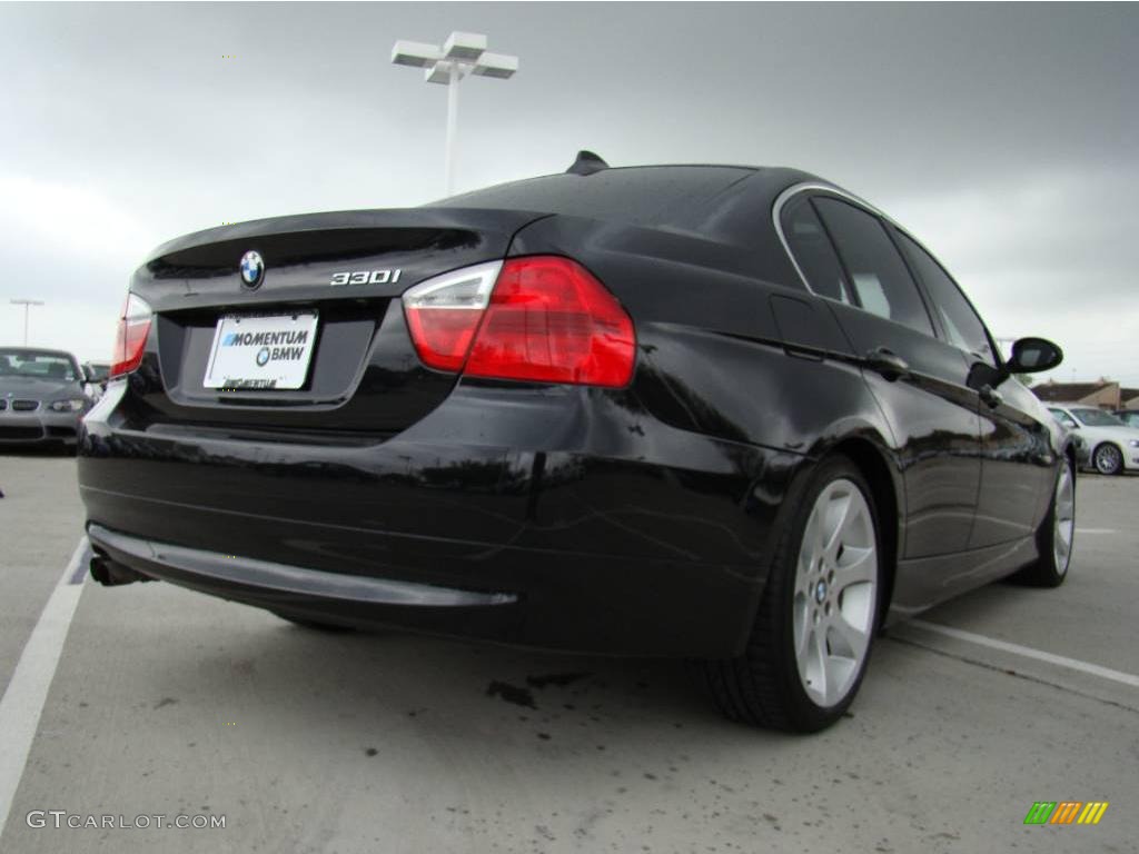2006 3 Series 330i Sedan - Jet Black / Black photo #4