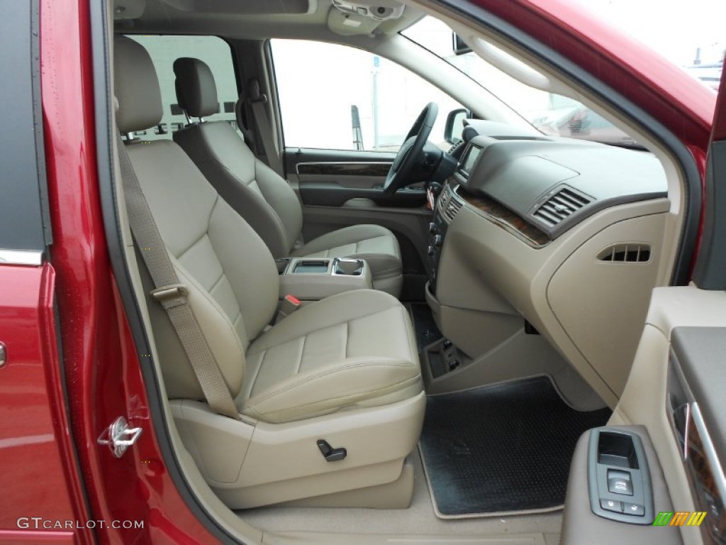 Sierra Sand Interior 2012 Volkswagen Routan SEL Premium Photo #61558817