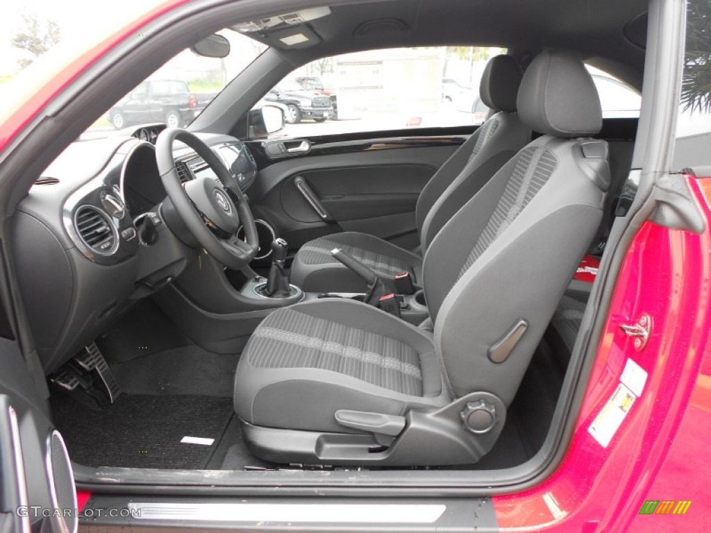 Titan Black Interior 2012 Volkswagen Beetle Turbo Photo #61559480