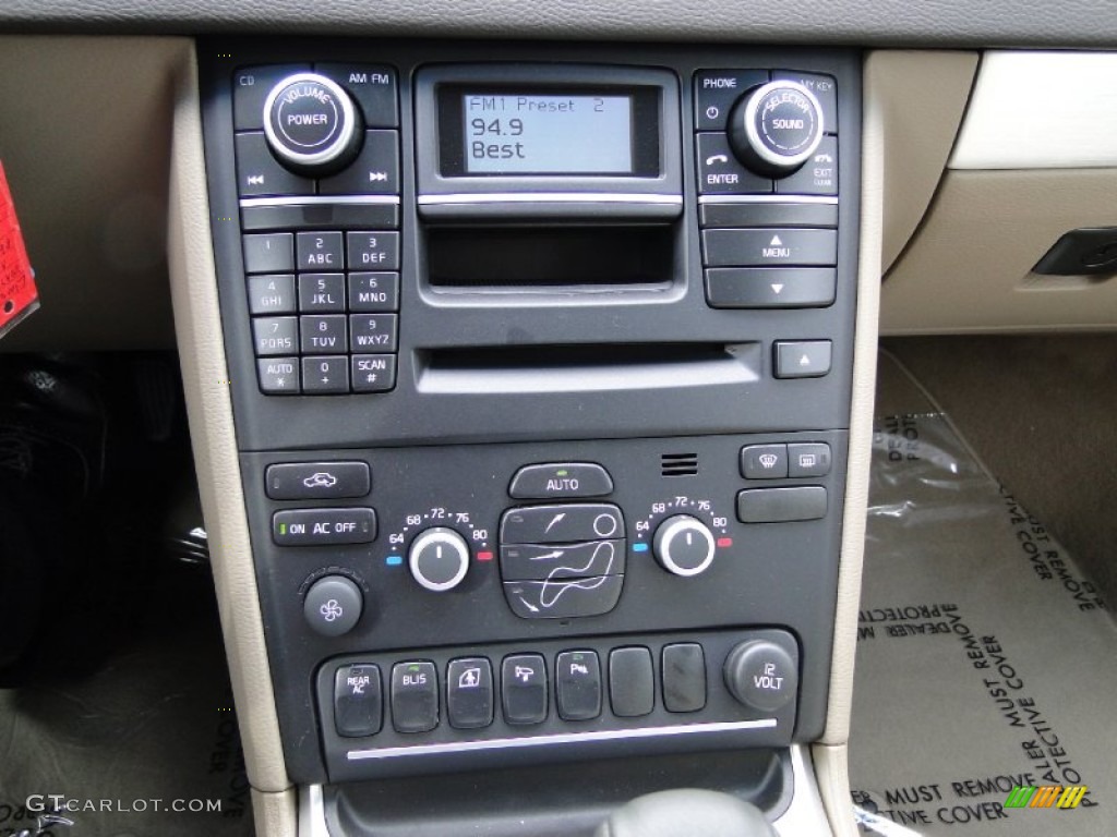 2013 Volvo XC90 3.2 Controls Photo #61562325