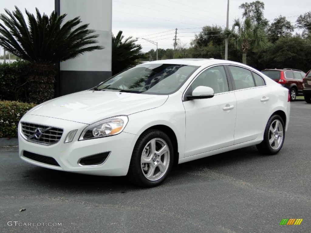 Ice White Volvo S60