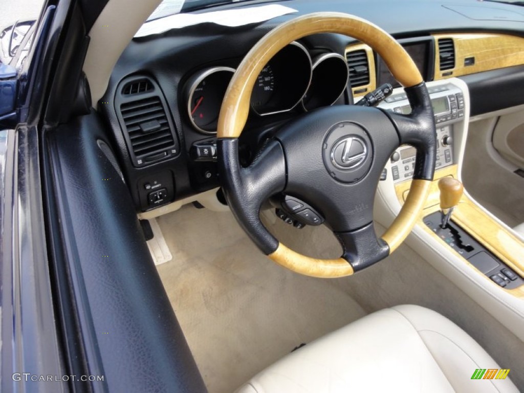 2004 Lexus SC 430 Ecru Steering Wheel Photo #61565859