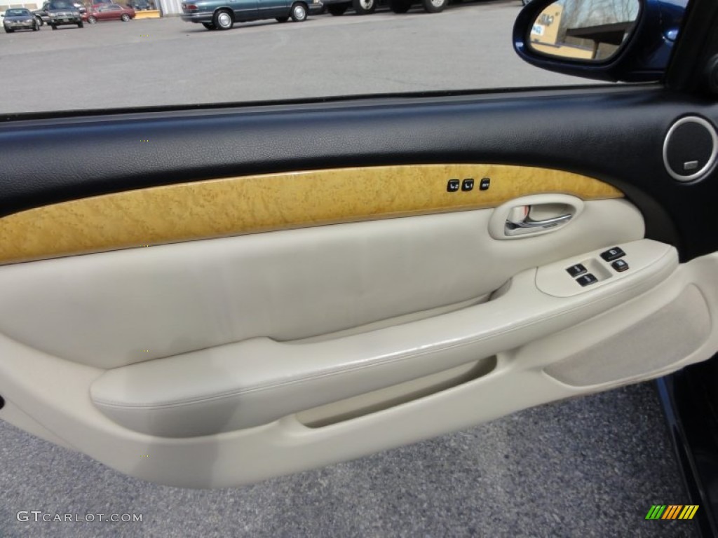 2004 Lexus SC 430 Ecru Door Panel Photo #61565874