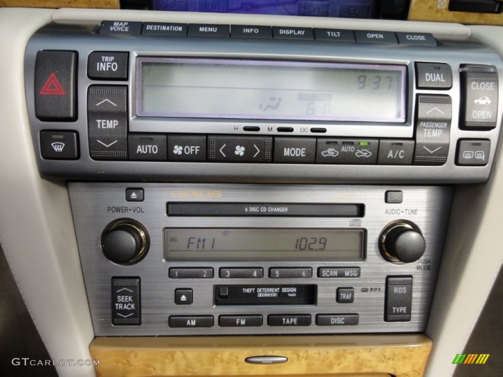 2004 Lexus SC 430 Controls Photo #61566006