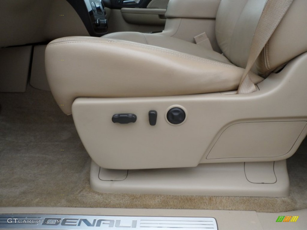 2008 Sierra 1500 Denali Crew Cab AWD - Polar White / Cocoa/Light Cashmere photo #36