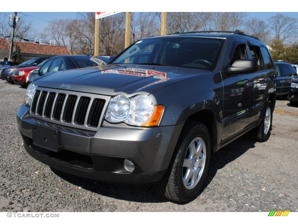 Mineral Gray Metallic Jeep Grand Cherokee