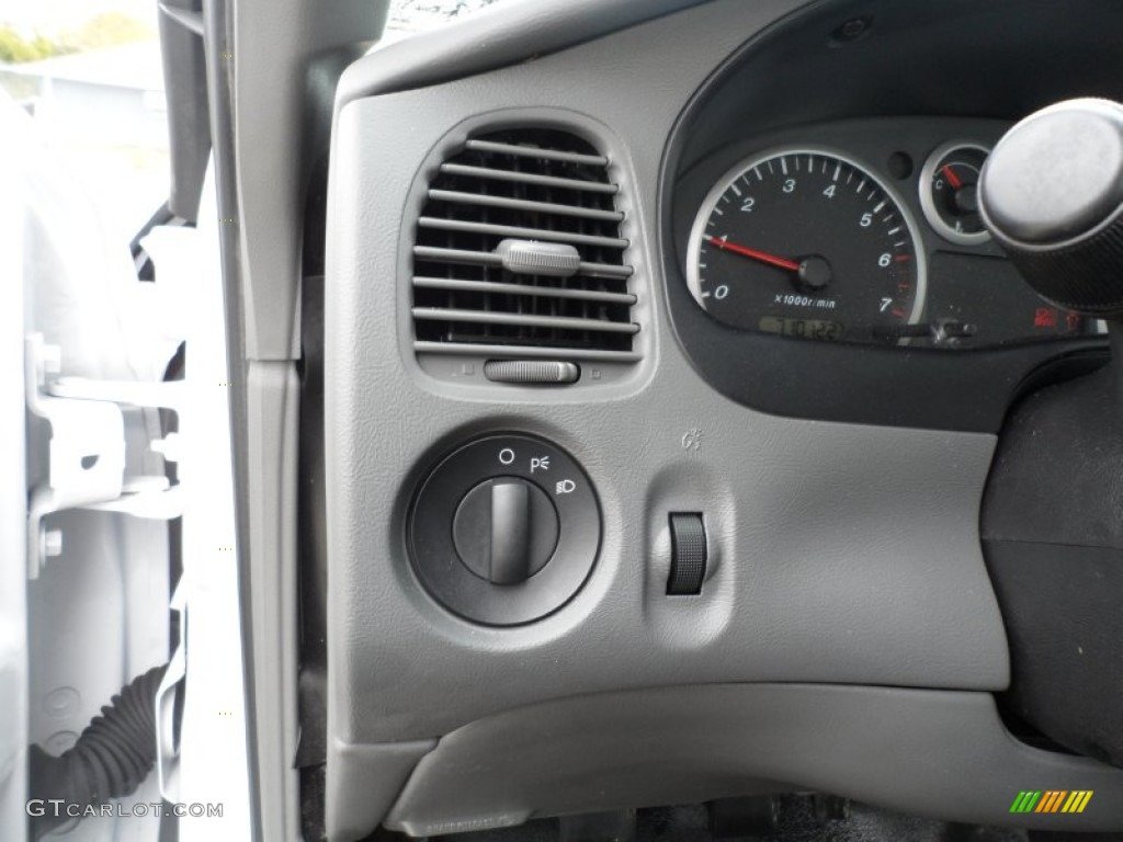 2008 B-Series Truck B2300 Regular Cab - Classic White / Medium Dark Flint photo #37