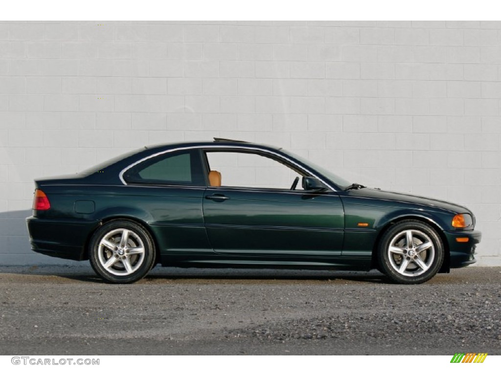 2002 3 Series 325i Coupe - Oxford Green Metallic / Sand photo #38