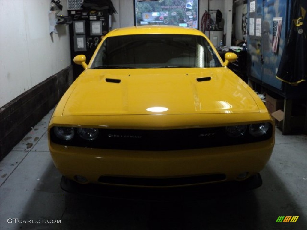 2012 Challenger SRT8 Yellow Jacket - Stinger Yellow / Dark Slate Gray photo #2