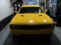 Stinger Yellow - Challenger SRT8 Yellow Jacket Photo No. 2