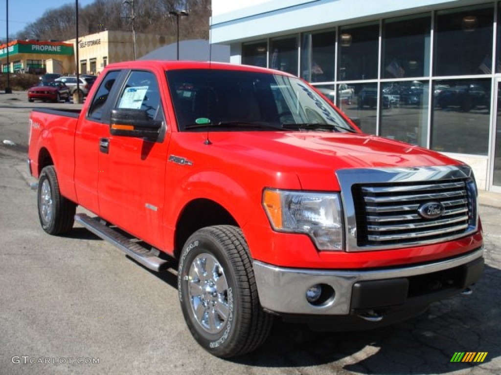 2012 F150 XLT SuperCab 4x4 - Race Red / Steel Gray photo #2