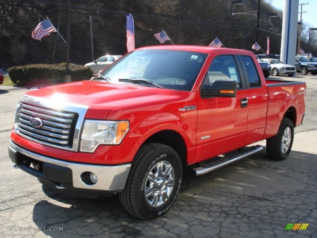 2012 F150 XLT SuperCab 4x4 - Race Red / Steel Gray photo #4
