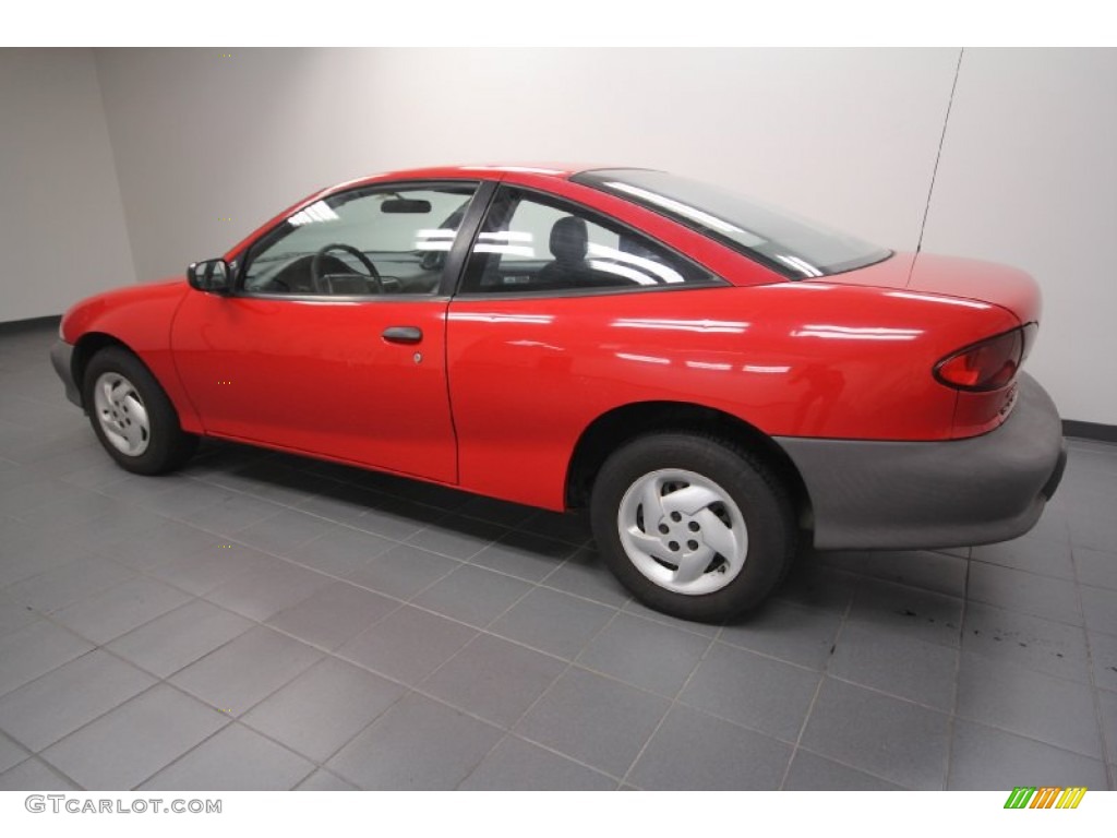 1997 Cavalier Coupe - Bright Red / Graphite photo #5