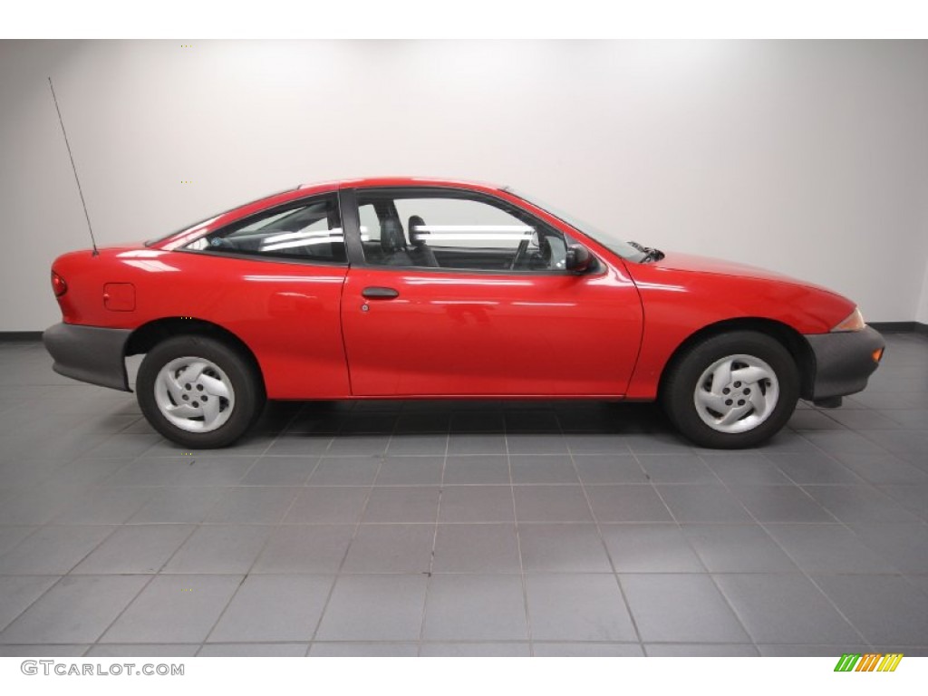 1997 Cavalier Coupe - Bright Red / Graphite photo #6