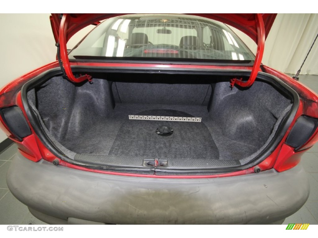 1997 Cavalier Coupe - Bright Red / Graphite photo #21