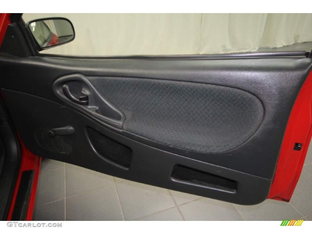 1997 Cavalier Coupe - Bright Red / Graphite photo #24