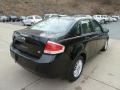 Black - Focus SE Sedan Photo No. 4