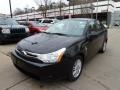 Black - Focus SE Sedan Photo No. 11