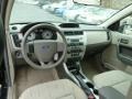 Black - Focus SE Sedan Photo No. 13