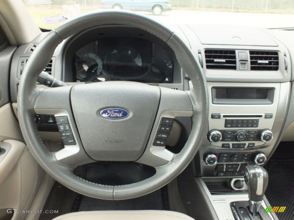 2011 Fusion SEL V6 - White Suede / Camel photo #23