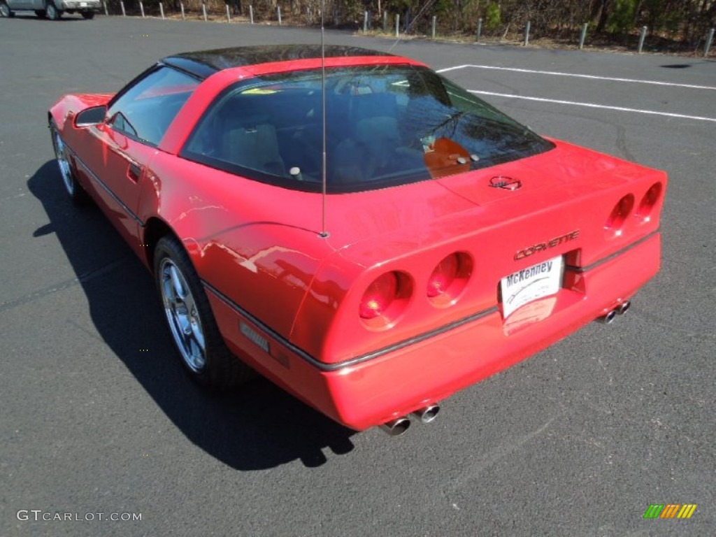 1985 Corvette Coupe - Bright Red / Graphite photo #5
