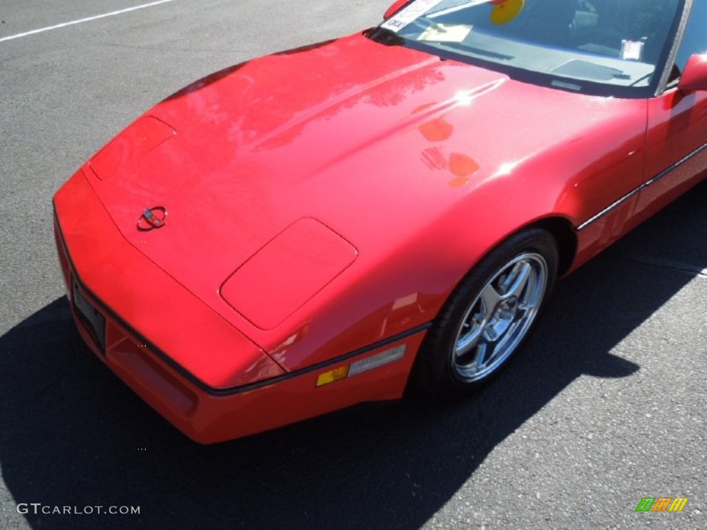 1985 Corvette Coupe - Bright Red / Graphite photo #24