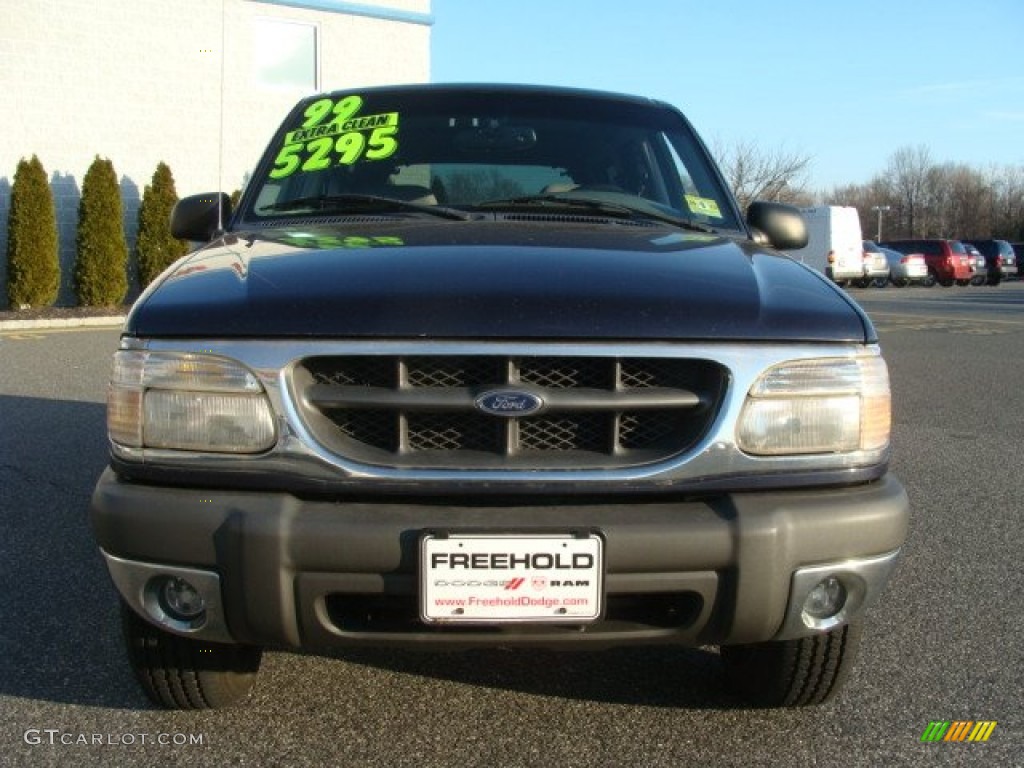 1999 Explorer XLT 4x4 - Deep Wedgewood Blue Metallic / Medium Graphite Grey photo #2
