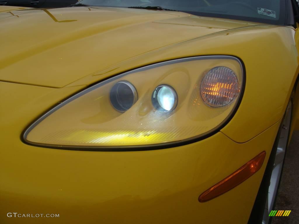 2006 Corvette Convertible - Velocity Yellow / Ebony Black photo #13