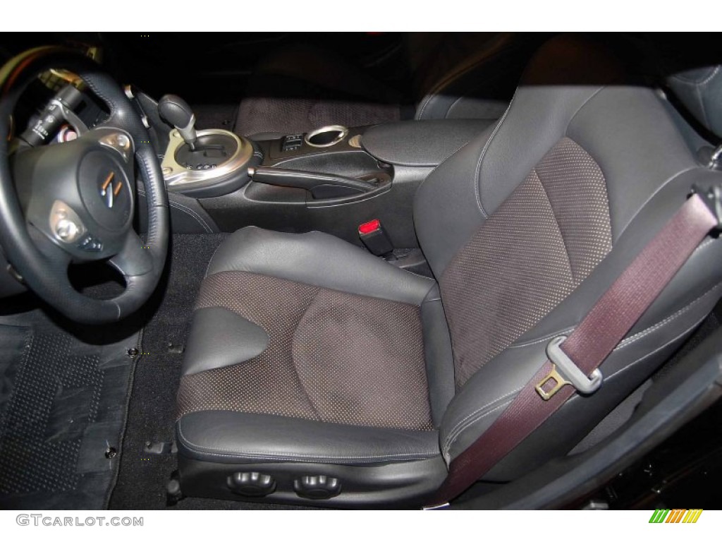 Black Interior 2011 Nissan 370Z Touring Coupe Photo #61598200