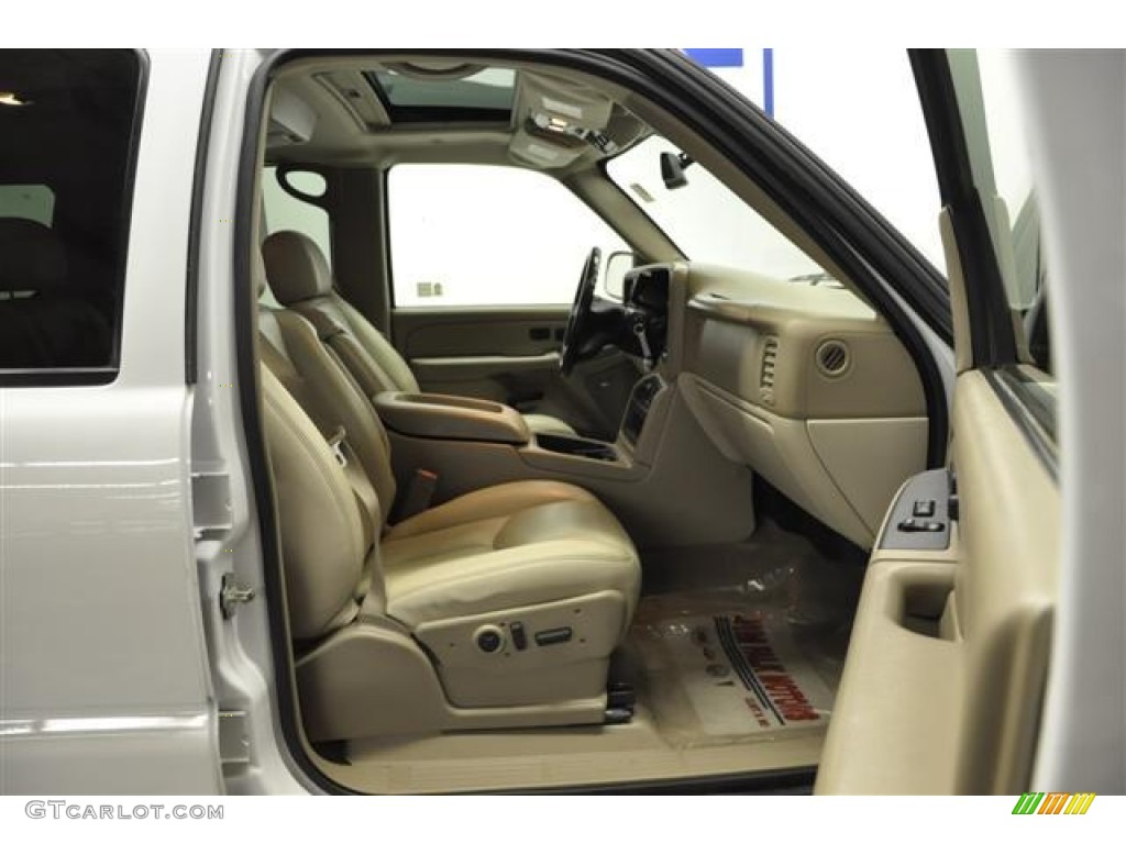 2005 Tahoe Z71 4x4 - Summit White / Tan/Neutral photo #17