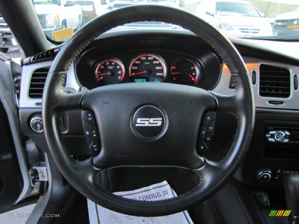 2006 Chevrolet Monte Carlo SS Ebony Steering Wheel Photo #61603116
