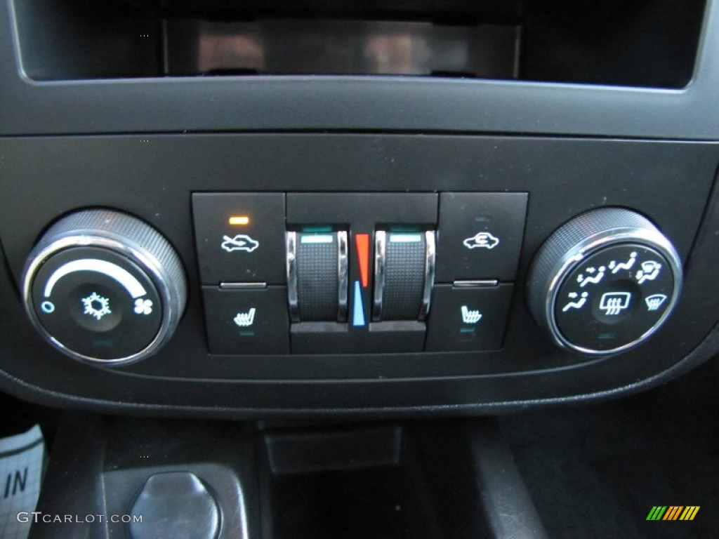 2006 Chevrolet Monte Carlo SS Controls Photo #61603203